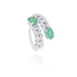 Classic Diamond Ring with Emerald