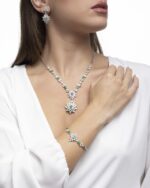Classic Diamond Necklace with Emerald - Image 3