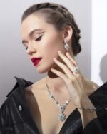 Classic Diamond Necklace with Emerald - Image 2