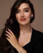 Classic Diamond Bracelet with Colored stone - Image 2