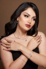 Classic Diamond Earrings with Emerald - Image 3