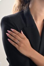 Classic Sapphire Ring - Image 2